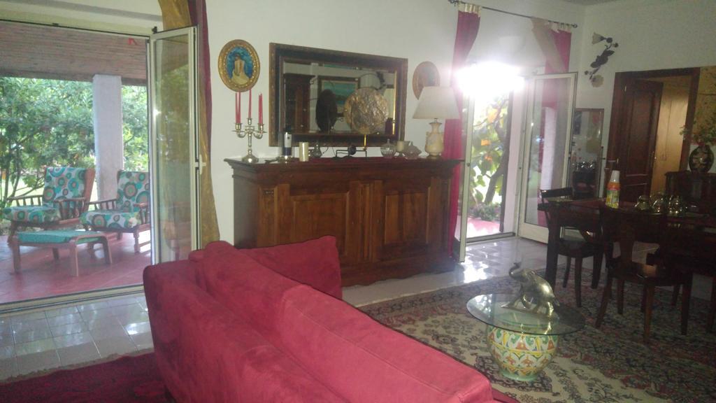 La Corte Delle Rose B&B Praia a Mare Eksteriør billede
